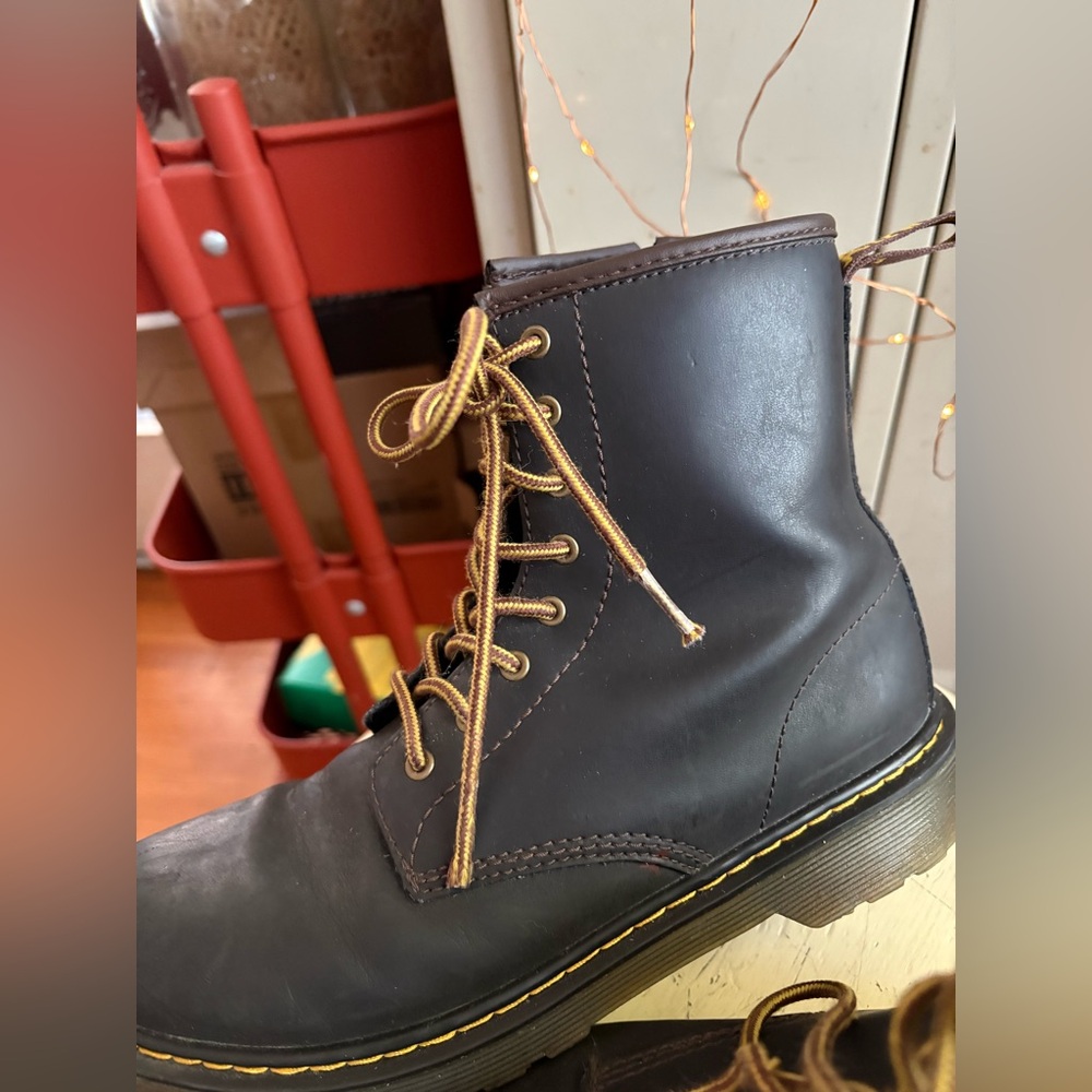 Dr. Martens 1460 8-Eye Boot - Big Kid 5M - Picture 16 of 16